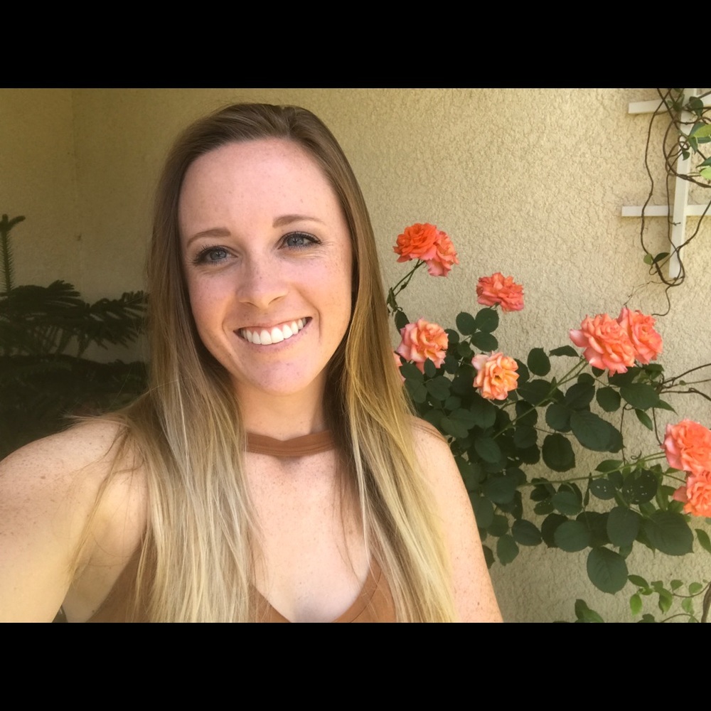 Meet your Posher, Caitlyn